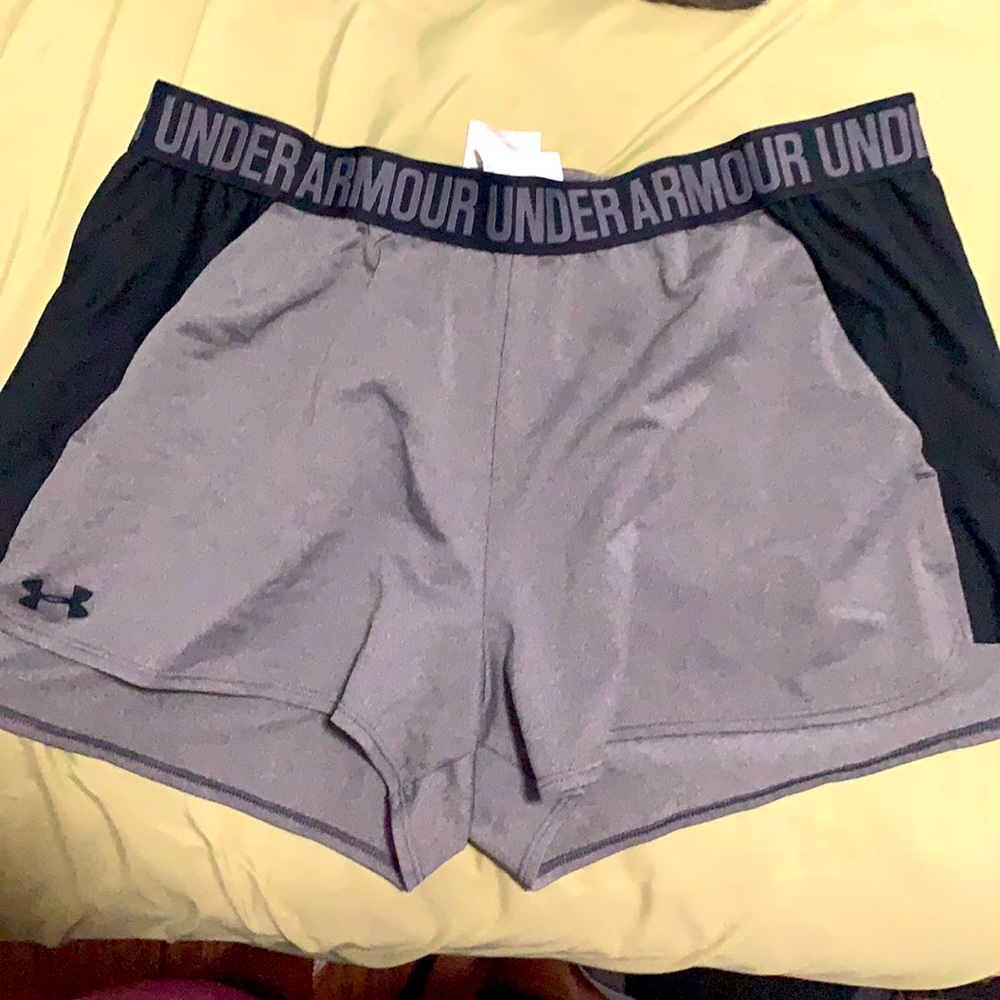 Under Armor Short